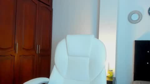 KATYAJHONSS online show from 11/20/25, 11:59