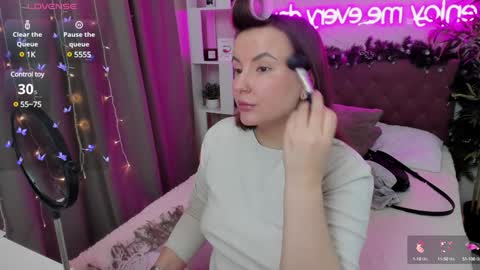 Kate online show from 01/31/25, 06:35