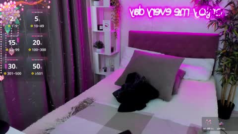 Kate online show from 03/09/25, 06:06