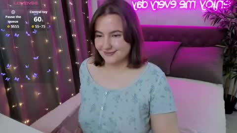 Kate online show from 10/04/25, 04:21