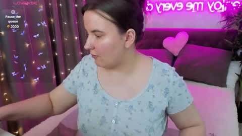 Kate online show from 03/12/26, 06:52