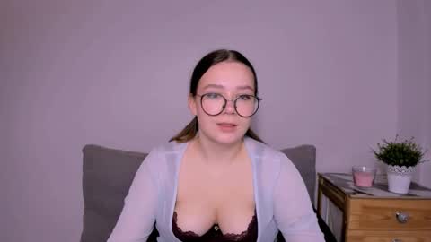 Katy online show from 11/21/25, 05:33