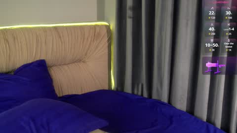 Mia  Lovense is active Private is Open online show from 03/15/26, 03:51