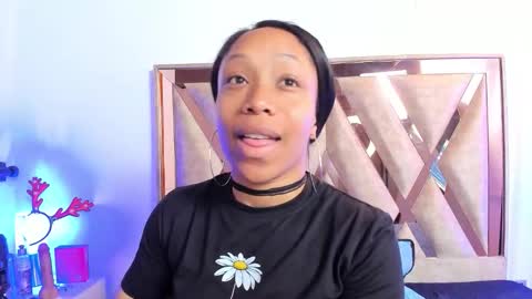 katyortiz online show from 12/22/25, 11:40