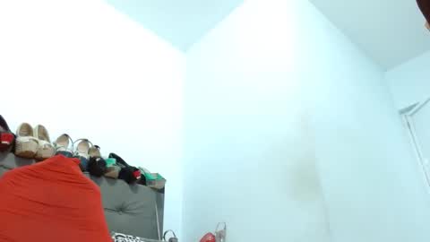 Katy online show from 09/11/25, 11:32