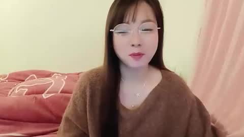 Snapshot of kawa8386 chatting on 01/15/26, 12:43 kawa8386 online show from 01/15/26, 12:43