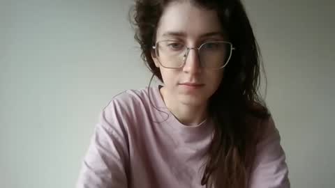 Snapshot of kawaii_snowflake chatting on 02/12/26, 10:32 kawaii snowflake online show from 02/12/26, 10:32
