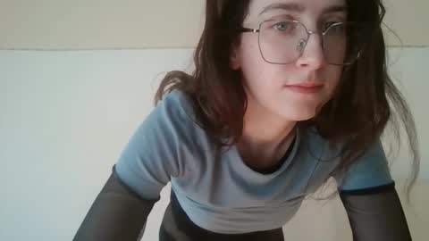 Snapshot of kawaii_snowflake chatting on 02/18/26, 01:29 kawaii snowflake online show from 02/18/26, 01:29