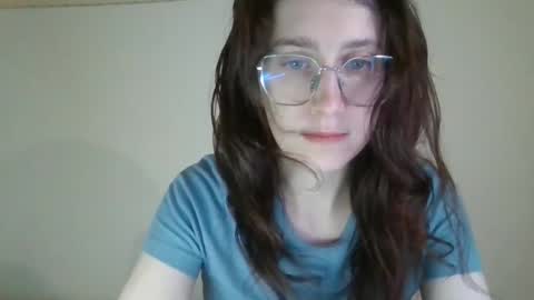 Snapshot of kawaii_snowflake chatting on 02/19/26, 09:00 kawaii snowflake online show from 02/19/26, 09:00