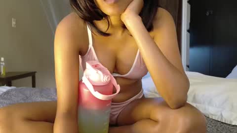 Snapshot of kawaiibabypie chatting on 02/03/25, 12:25 kawaiibabypie online show from 02/03/25, 12:25