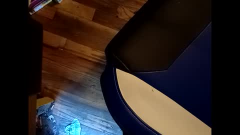 Snapshot of kawaiisu800 chatting on 09/28/25, 10:48 sphkawaiisu online show from 09/28/25, 10:48