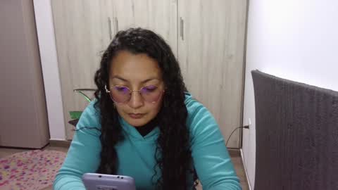  Khawit  online show from 12/03/24, 09:34