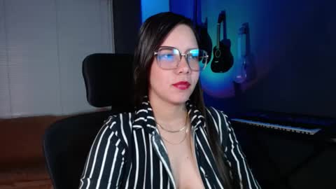 Kay online show from 02/14/25, 03:22