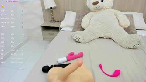   online show from 02/14/25, 11:42