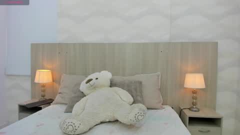   online show from 02/28/25, 11:36