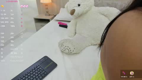   online show from 03/02/25, 02:32