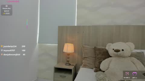   online show from 09/27/25, 11:37