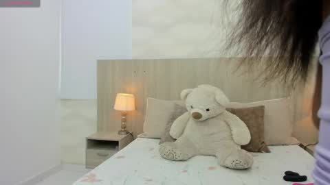   online show from 10/17/25, 11:24