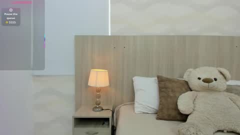   online show from 11/06/25, 11:22