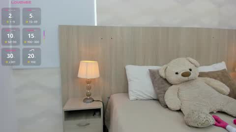   online show from 11/19/25, 11:21