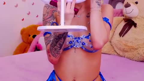 Kaya Belle online show from 06/19/26, 04:39