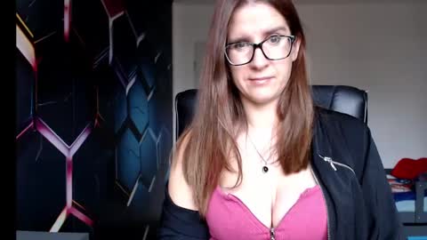 KayaLips online show from 12/04/24, 11:19