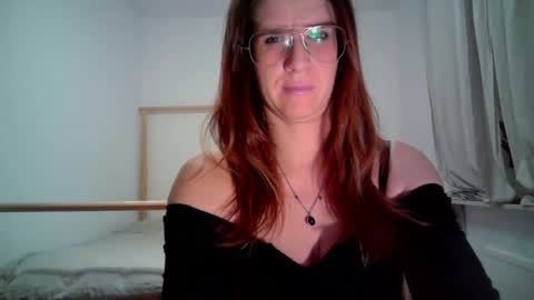 KayaLips online show from 10/25/25, 08:25