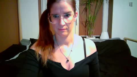 KayaLips online show from 11/23/25, 04:18