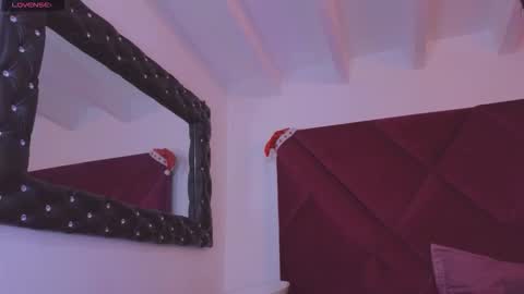 Cattleya stone online show from 11/15/25, 07:38