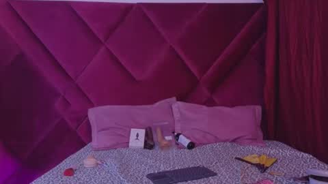 Cattleya stone online show from 02/06/26, 07:56