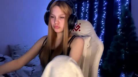 Amia online show from 02/19/26, 06:04