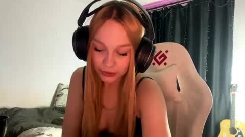 Amia online show from 04/07/26, 05:24