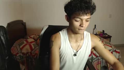 Snapshot of kayden1_ chatting on 02/18/25, 03:54 KAYDEN HELP ME TO REACH 10 LIKES online show from 02/18/25, 03:54