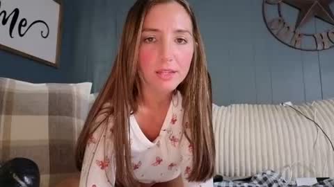 Snapshot of kaygraciee chatting on 06/25/26, 12:53 jordyynashley online show from 06/25/26, 12:53