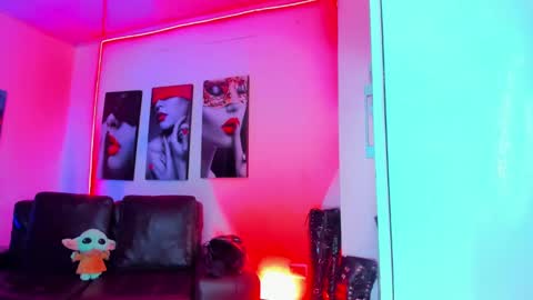 CAMILA online show from 02/11/25, 06:01