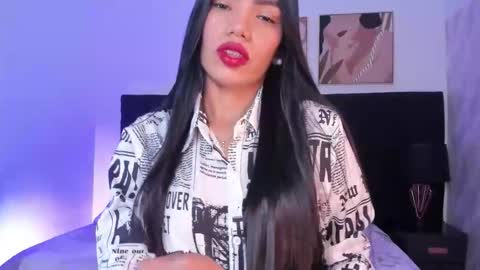 Kayla  online show from 10/23/25, 11:42