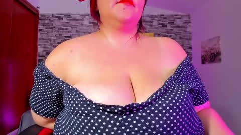 Kayla online show from 02/13/25, 08:48
