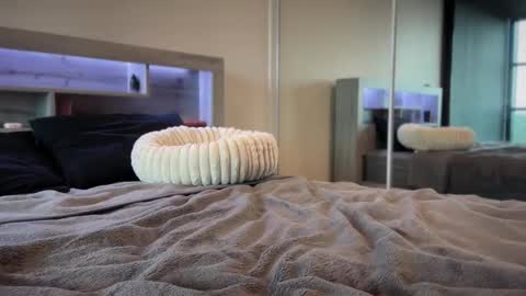 khaleesi online show from 03/02/26, 10:16