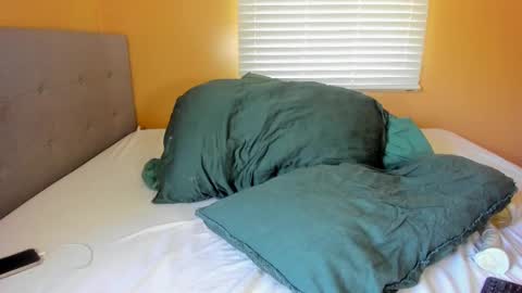 Snapshot of kaylacruise chatting on 09/25/25, 03:49 Kayla Cruise online show from 09/25/25, 03:49