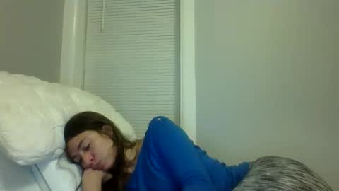 kaylaelizabeth97 online show from 12/14/25, 11:53