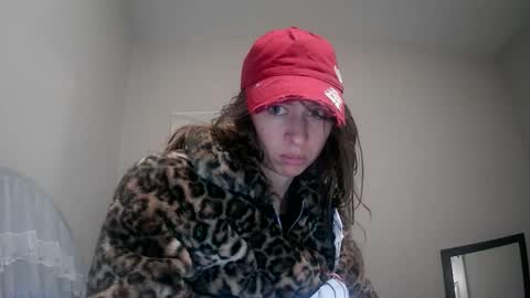 kaylaelizabeth97 online show from 04/21/26, 03:46