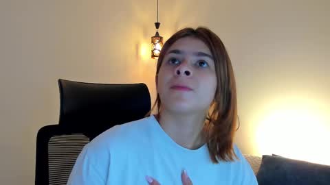      K A Y L A      online show from 09/21/25, 02:40