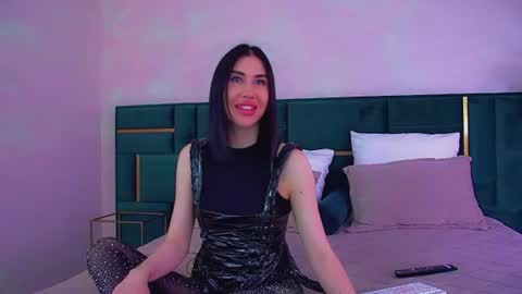 Snapshot of kaylamous chatting on 07/22/26, 06:27 Kayla online show from 07/22/26, 06:27