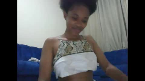 kaylar online show from 11/29/25, 01:36