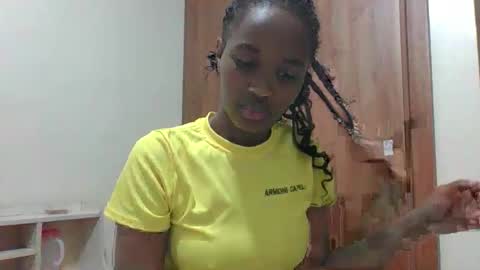 kaylar online show from 03/23/26, 01:31