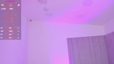 Kayla online show from 12/18/24, 01:48