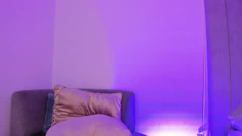 Kayla online show from 03/04/25, 01:45