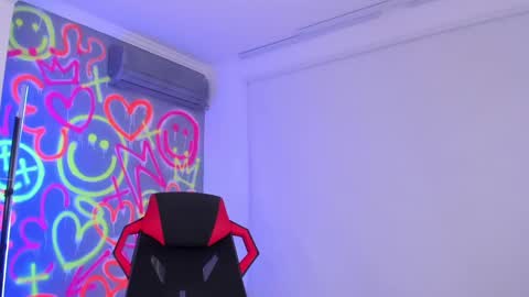 INSTAjohedija online show from 12/17/24, 11:05