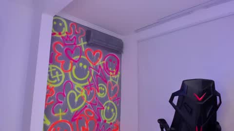 INSTAjohedija online show from 02/08/25, 08:32