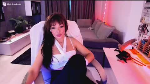Snapshot of kaylee____77 chatting on 09/25/25, 03:49 kaylee online show from 09/25/25, 03:49
